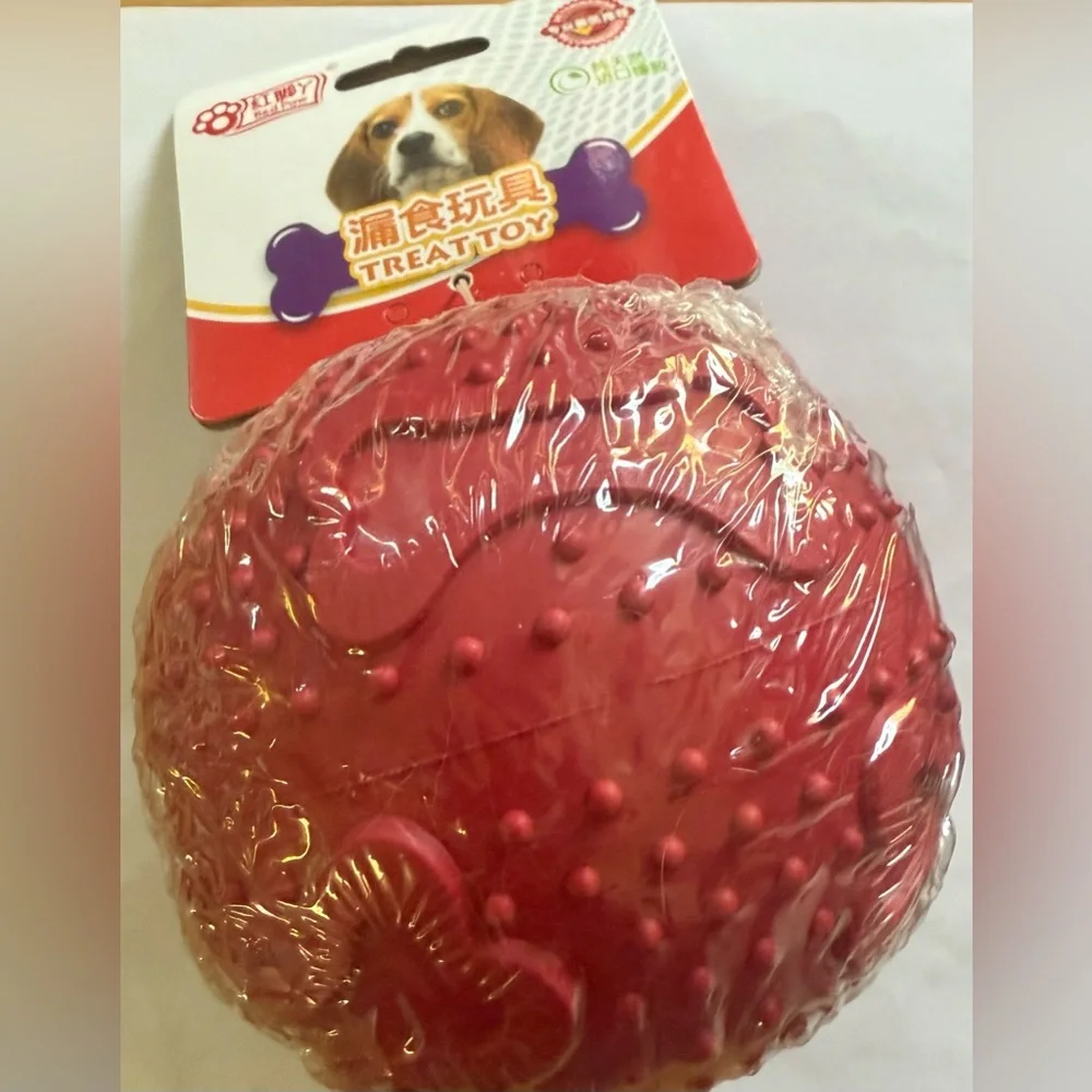 ☄️ Interactive Red Ball Feeder Toy for Dogs